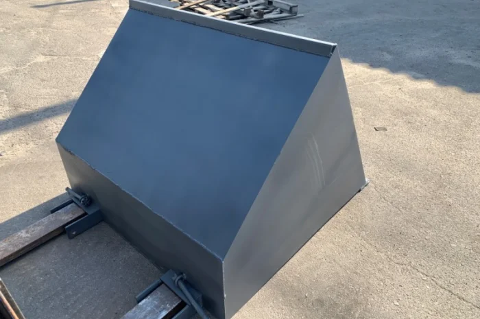 Ковш навісний на 0.5 куба. Призначений для переміщення сипких вантажів- фото № 8