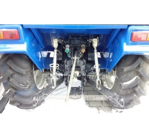 Мини-трактор Dongfeng-244C (Донгфенг-244C) с обновленной кабиной- фото № 4