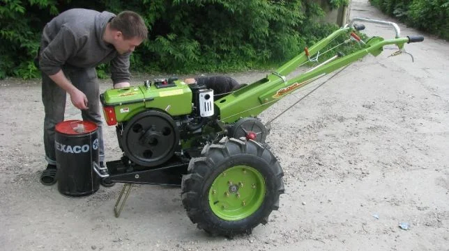 Дизельный мотоблок 8 л.с- фото № 1