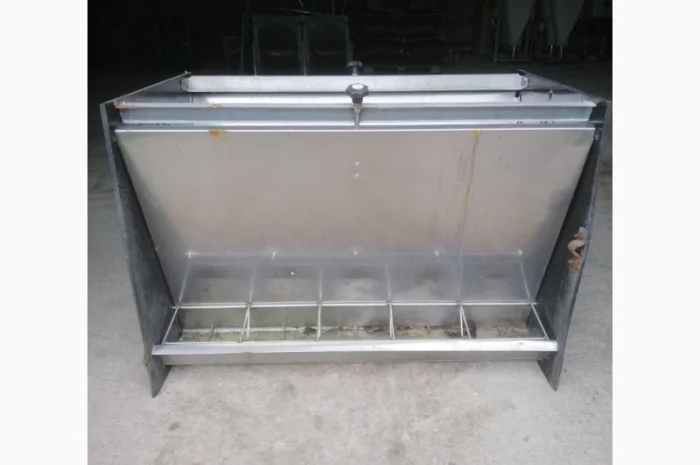 Бункерні годівниці для поросят (кормушки)- фото № 1