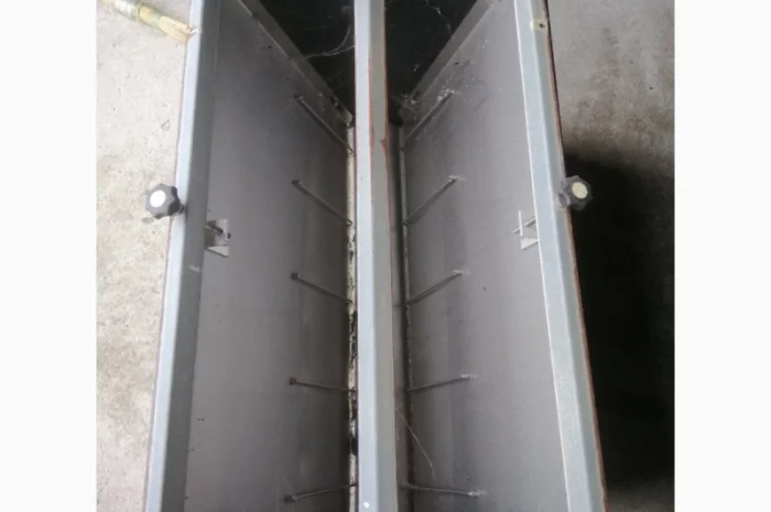 Бункерні годівниці для поросят (кормушки)- фото № 4