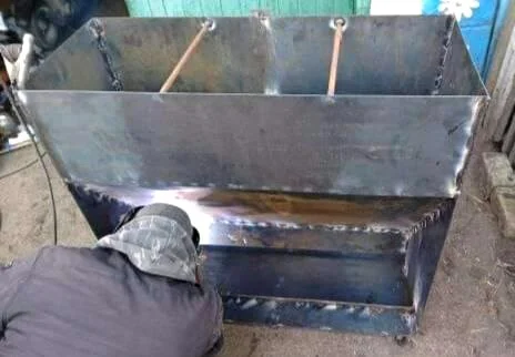 Кормушка бункер для свиней- фото № 2