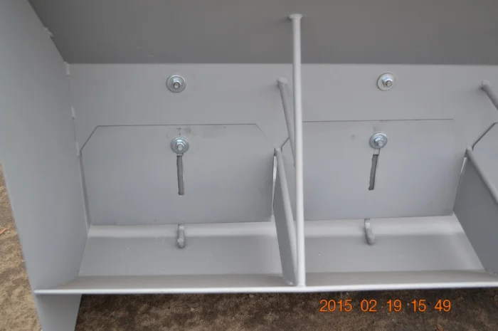 Кормушка для откорма свиней (бункерная) 8 Секций- фото № 4