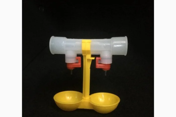 Подвійна ніппельна поїлка для перепілок, бройлерів- фото № 1