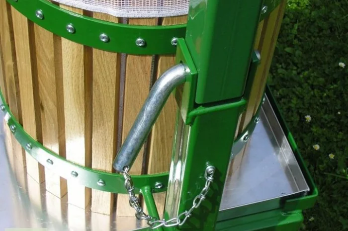 Измельчители и прессы для переработки фруктов (Чехия)- фото № 3