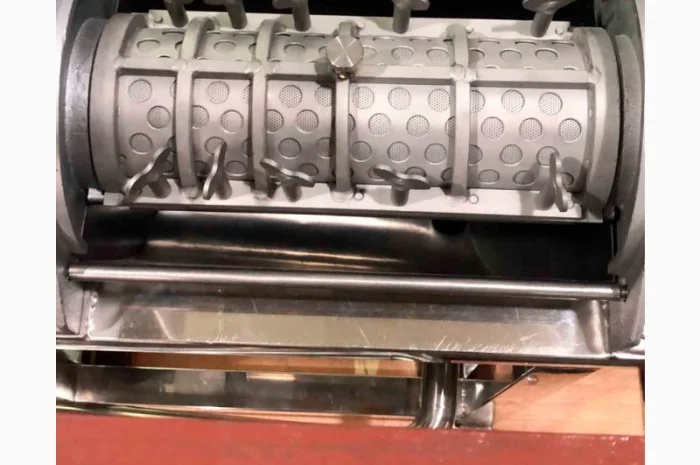 Соковижималка шнекова для віджиму соку з овочів, фруктів, ягід STvega J 500 L- фото № 6