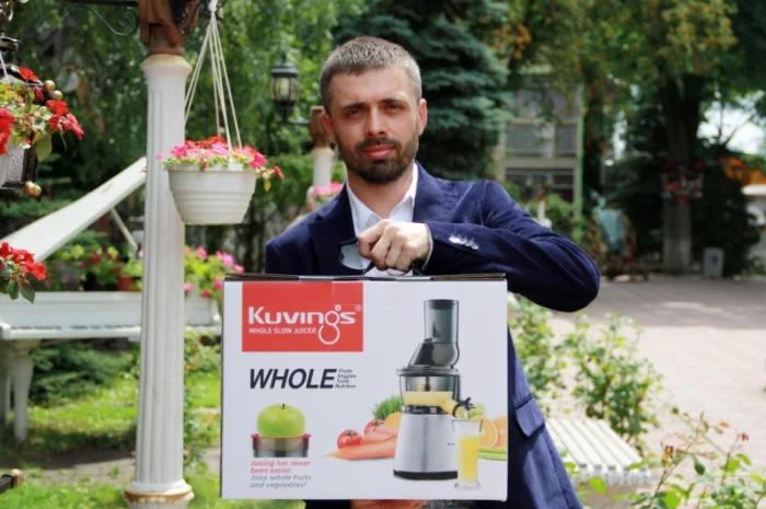 Профессиональная шнековая соковыжималка Kuvings CS520 Pro Chef. Открой свой Бизнес- фото № 4