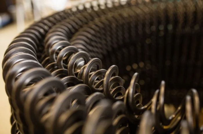 Гибкий шнек спиральный конвейер безосевой транспортер для сыпучих продуктов зернопогрузчик- фото № 1