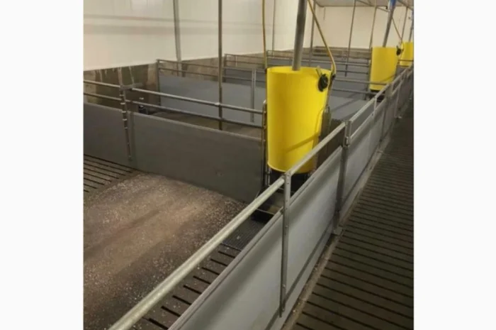 Перегородки для відгодівлі з годівницями гроба- фото № 4