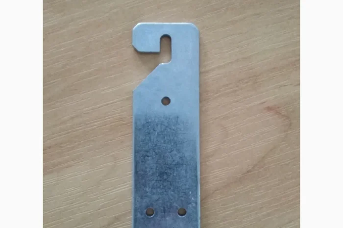 Регулировочная пластина для подвеса линии кормления- фото № 1