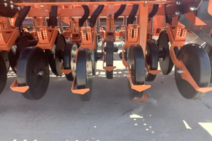 Колесо прикотуюче СЗ КПЗ 00.000 Г-01- фото № 4