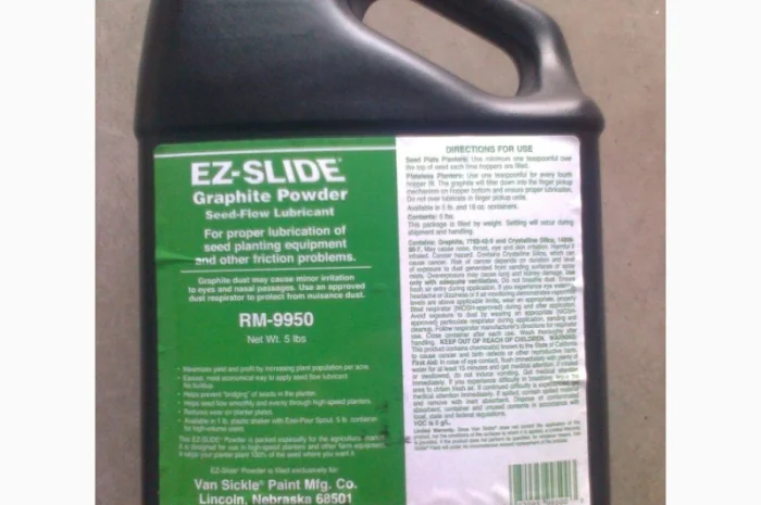 Графіт порошок 2, 3 кг 821-060C GREAT PLAINS- фото № 1