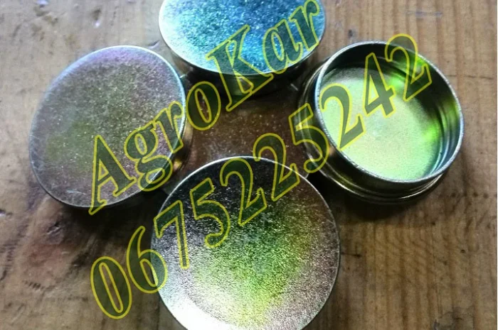 Металл. Пылезащитный колпачок B29400 тукового диска сошника (d 40 мм)- фото № 1