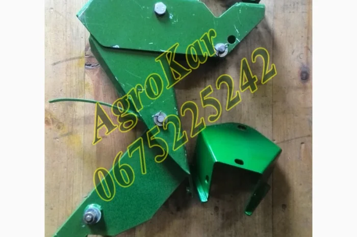Кронштейн крепления диска сошника мин удобрений в сборе AA24096 AA2311- фото № 1