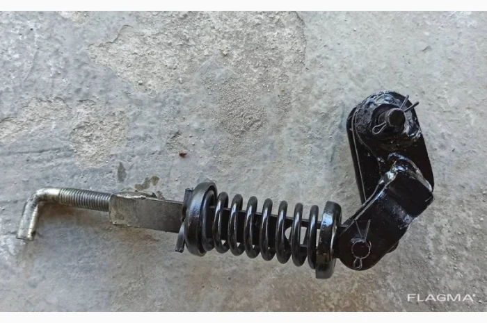 Рычаг автомата разобщителя СЗГ 00.870 в сборе с тягой СЗГ 00, 500 и пружинкой 552.6.030- фото № 1