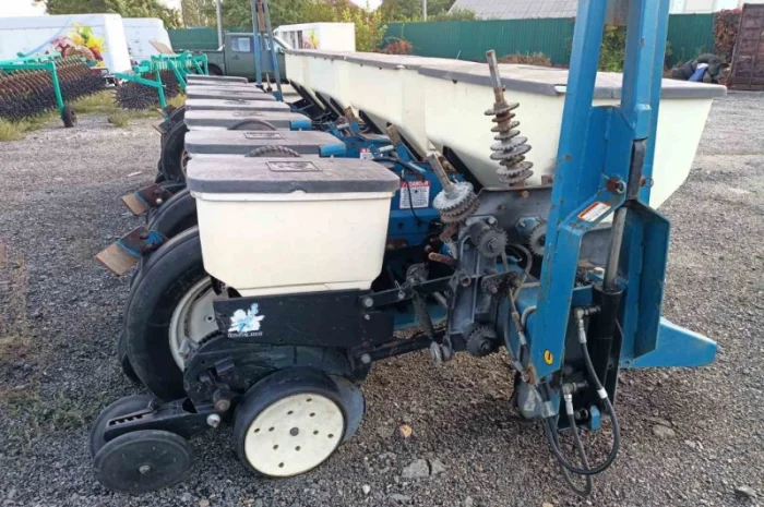 Розборка сівалки Джон дір 7000, Кінзе 3000, Тодак СТВТ-8- фото № 1