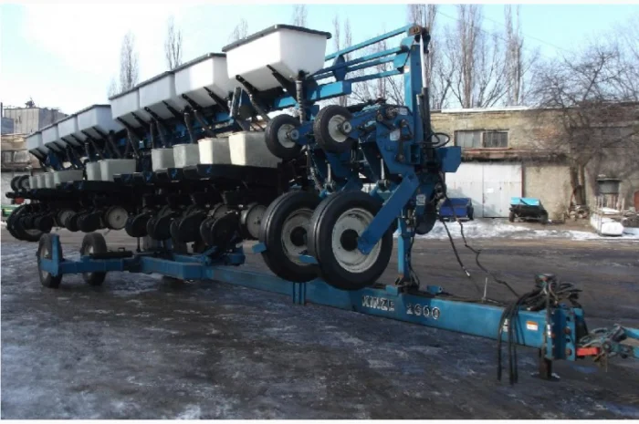 Туковая/туковысевающая система KINZE/Кинзе 2200, 2300, 2600, 2700, 3000, 3600, 3700, 3800- фото № 5
