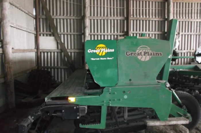 Туковые баки зерновых сеялок Great Plains- фото № 5