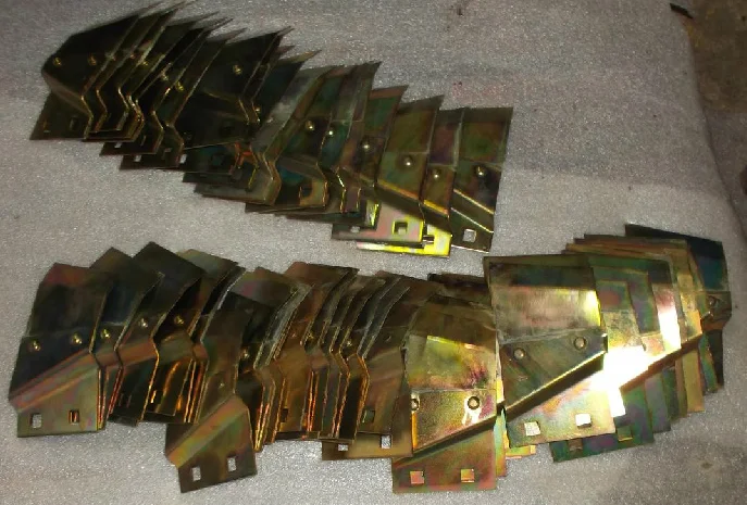 Чистик дисков сошника зерновой секции John Deere 7000- фото № 1