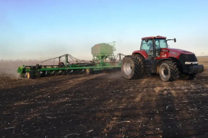 Пневматическая система внесения сухих удобрений John Deere DB-44/55/80, KINZE- фото № 1