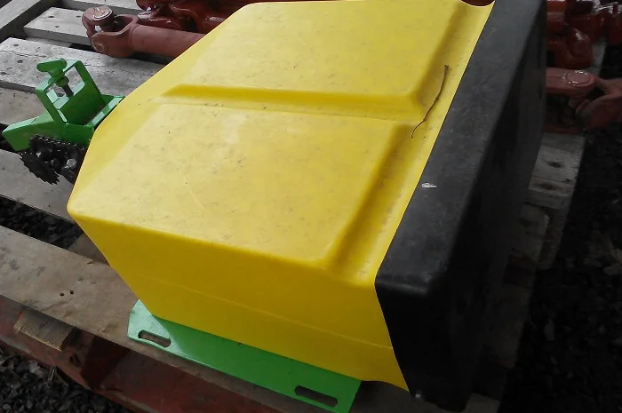 Бак для добрив картоплесаджалки дворядної S-239- фото № 2