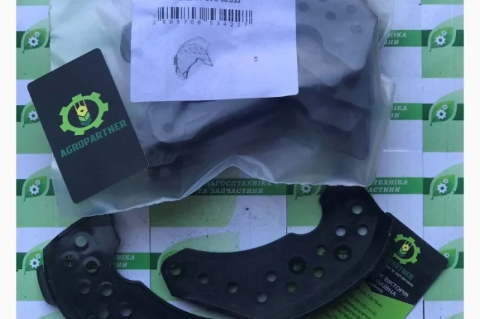 Крышка аппарата высевающего с отверствиями ВЕГА СУС 00.033- фото № 1