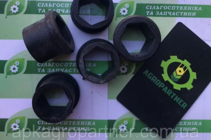 Втулка СУПК 00.011 шестигранная (пластик) УПС- фото № 3