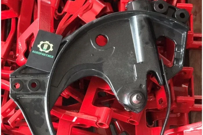 Корпус Н 105.03.102 сошника точного литья со смещением с осями- фото № 1