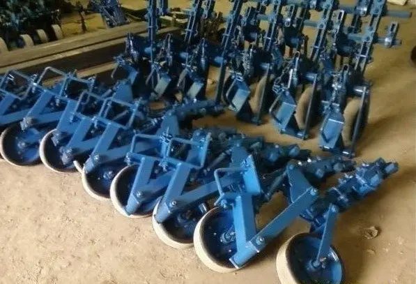 Продам запасные части на культиватор прополочный ( пропашной ) КРН-5.6/ КРНВ-5.6- фото № 2