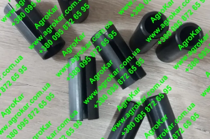 Комплект втулка + гильза N135842+N188780 стойки культиватора John Deere 960 SHOUP АгроКар- фото № 1