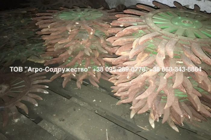 Колеса (Ежи) на Борону ротационную Джон Дир John Deere 400 оригинал- фото № 6