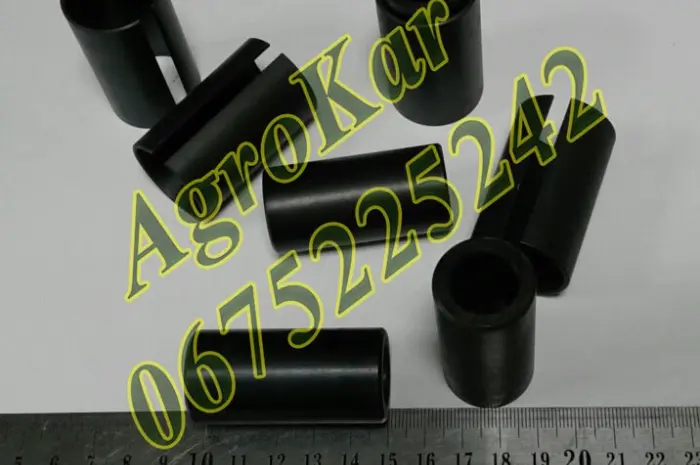 Втулка N234484 гильза N234669 John Deere 980 в стойку AN231634- фото № 1