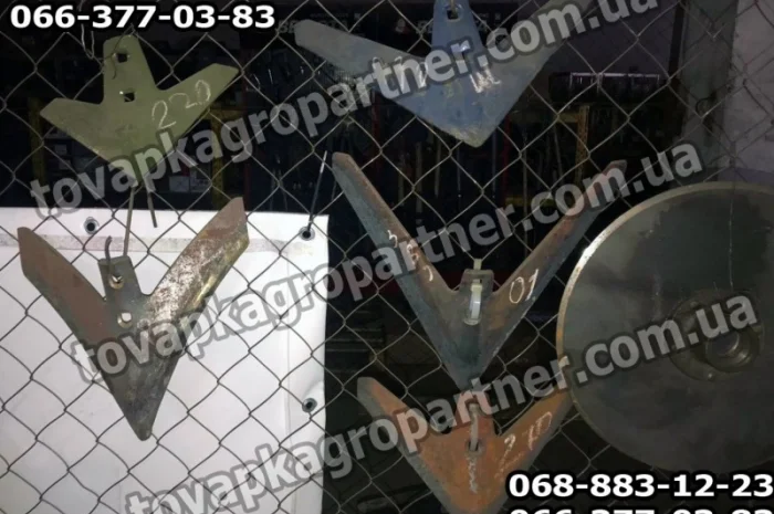 Лапа стрельчатая культиватора КРН, КПС (220, 270, 310, 330)- фото № 1