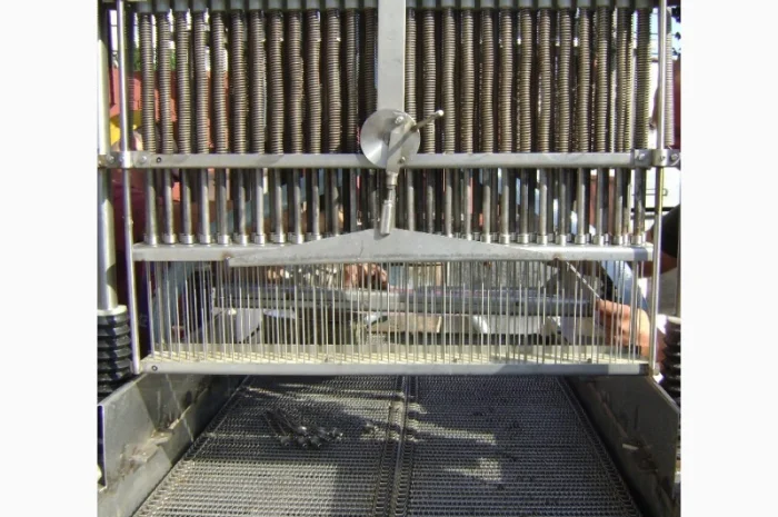 Продам Иньектор 220 игл- фото № 3