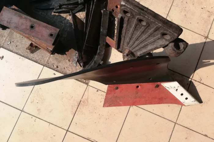 Отвал для плуга ПЛН 3, 35 (5, 35) (пластик Текрон)- фото № 4