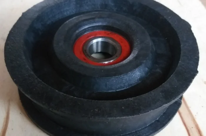 Ролік натяжний в зборі з підшипником- фото № 1