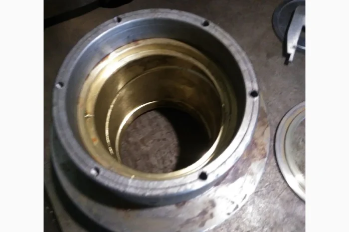 Стаканы, обоймы, цанги, приемные втулки и матрицы брикетировщиков- фото № 1