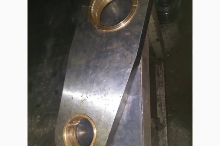 Шатуны с вкладышами для ударно-механического пресса-брикетировщика- фото № 2