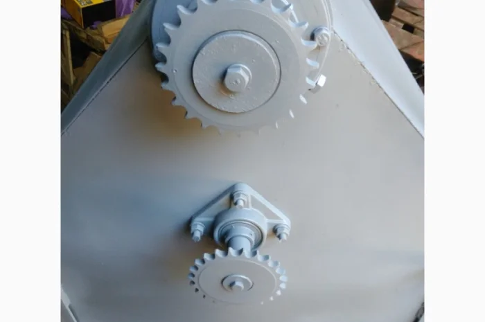 Бункеры дозаторы. Емкости производственные дозирующие- фото № 1