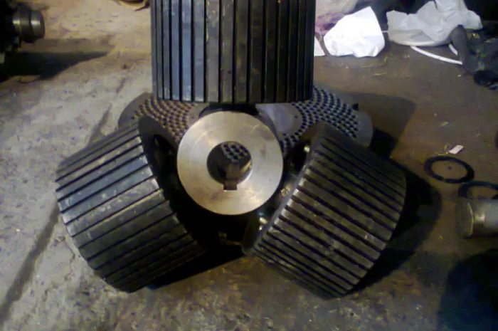 Ролики прессующие в сборе, плоские матрицы, центральные валы- фото № 1