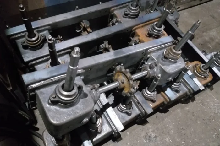 Редуктор живлення ЗМ-60, (живильник ЗМ, питатель ЗМ, кришка з редукторами ЗП 02.300)- фото № 2