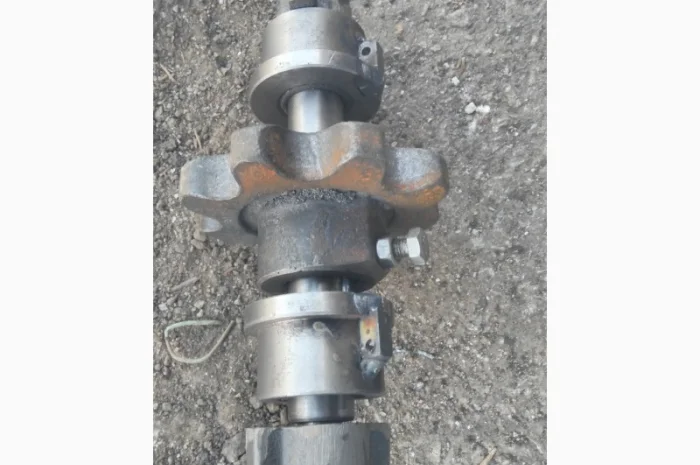 Вал приводу шнеків загрузних СМ-4- фото № 1