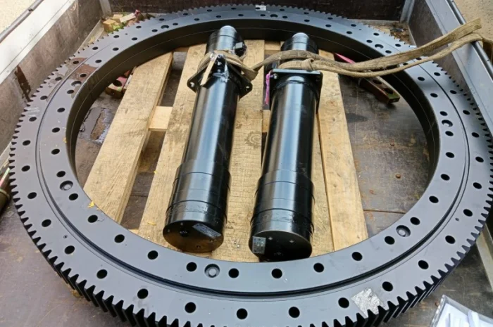 Запчасти автокрана Bumar, Клинцы, Машека, Ивановец, Галичанин в Киев, Харьков, Черкассы, Житомир- фото № 3