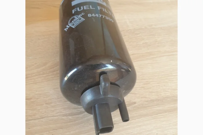 Фільтр паливний 84477359 CNH- фото № 2