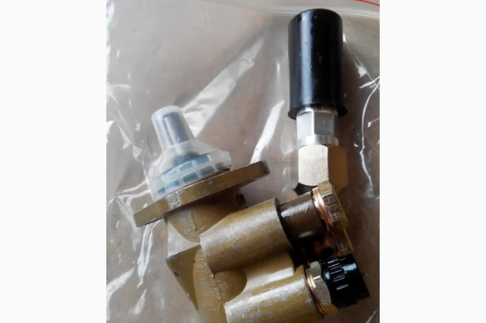 Насос низького тиску AVIA А-21, AVIA А-31- фото № 1