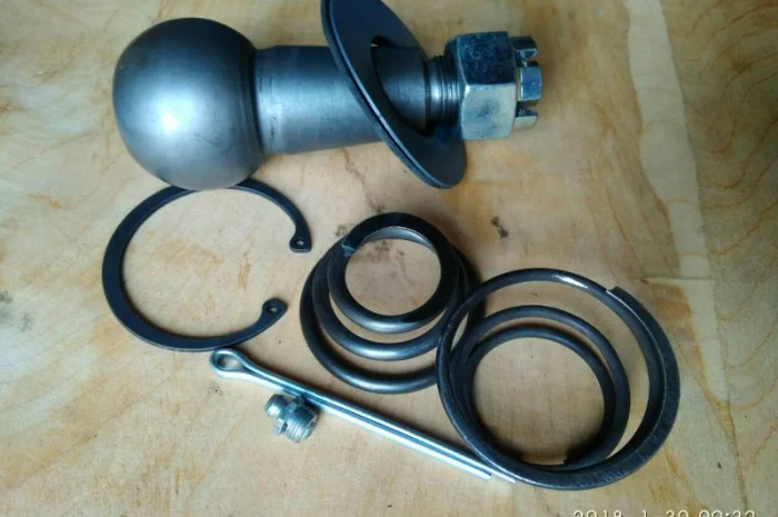 Ползуны к автокранам модели Ивановец, Галичанин, Клинцы, Январец- фото № 9