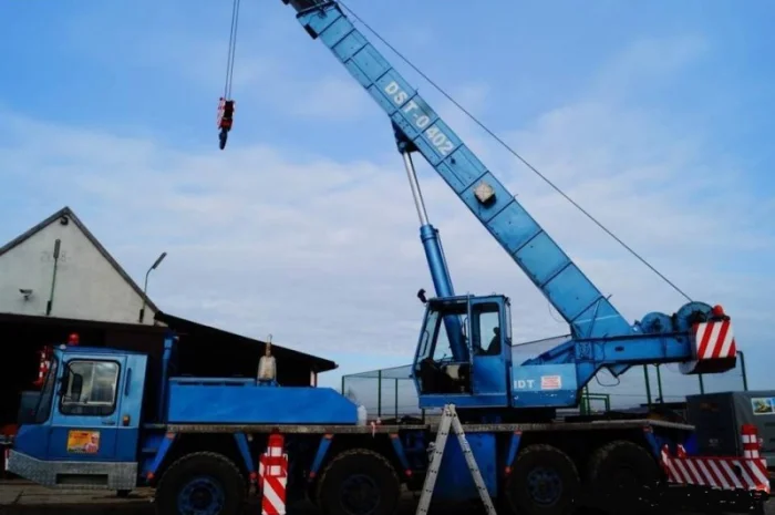 Автокран КС6472(DST402) продажа в Украине- фото № 2