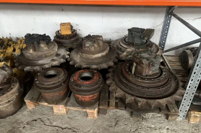 Запчасти CAT, Volvo, Krupp, Komatsu, Jsb, Liebherr, Grove, Honomag в Николаев, Измаил, Одесса, Киев- фото № 12