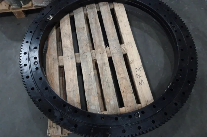 Опорно-поворотные устройства автокранов КС-4572 КС-45717 КС-55713 КС-45721 КС-55729- фото № 1