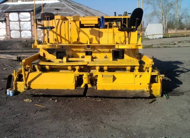 Запчасти к асфальтоукладчикам ДС-126, ДС-143, ДС-195, ДС-191, СД404, АСФК, АСФГ;- фото № 1